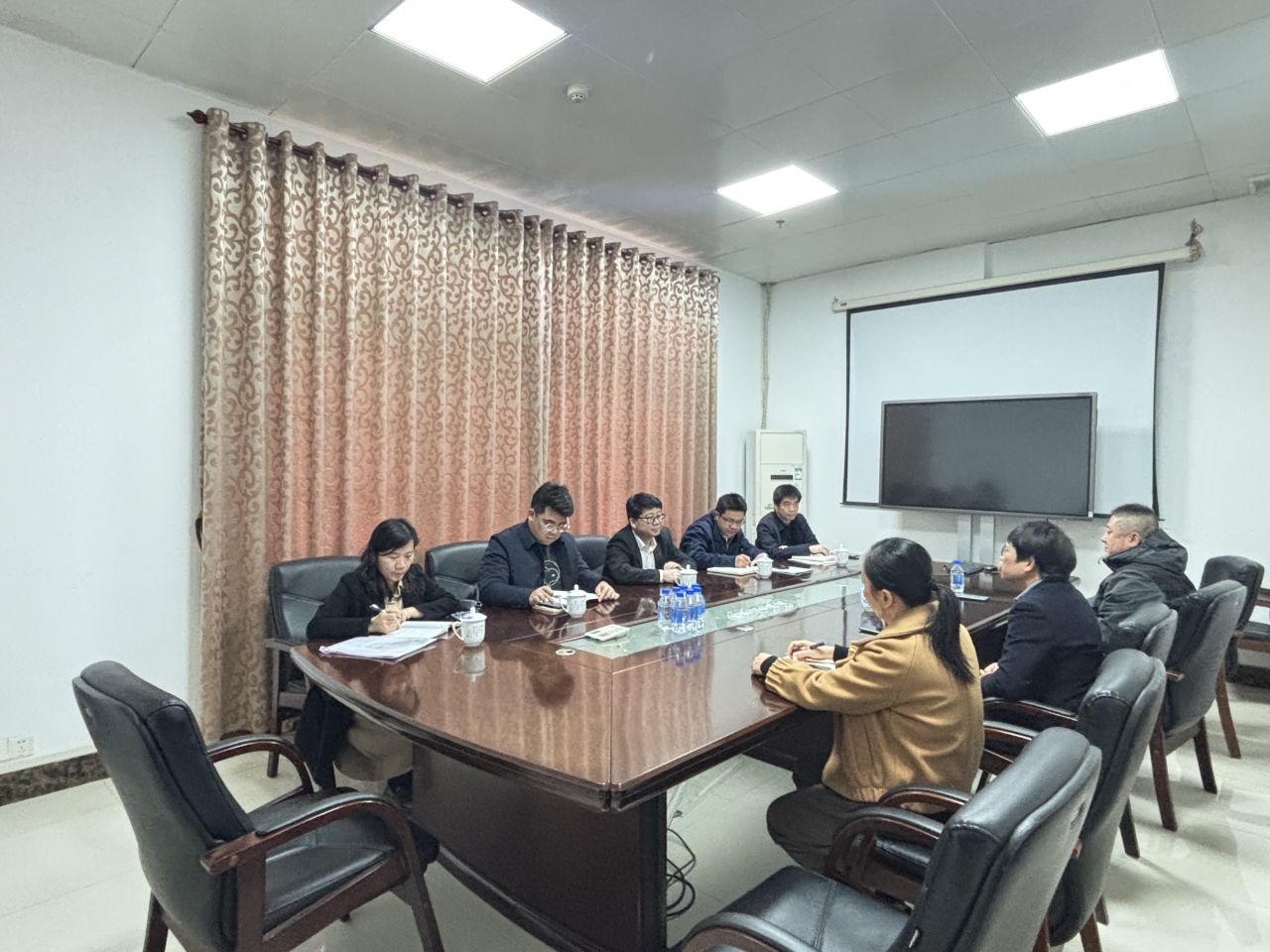 奮戰(zhàn)“開門紅”|董海波赴玉林分公司調(diào)研督導